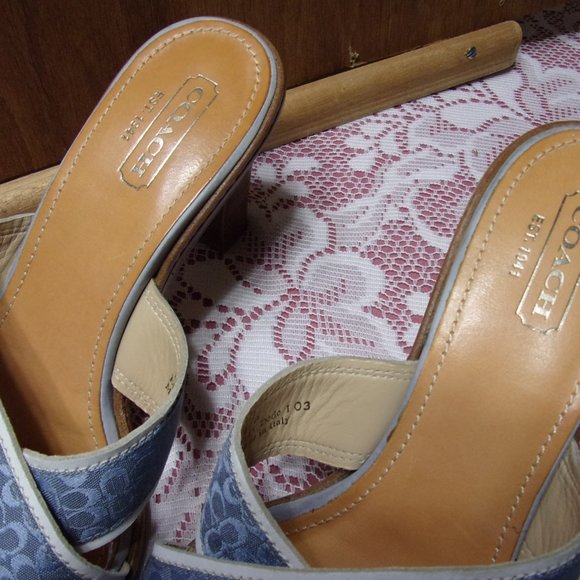 Coach Blue Logo Sandals Size 11 B (Medium) - Picture 2 of 7